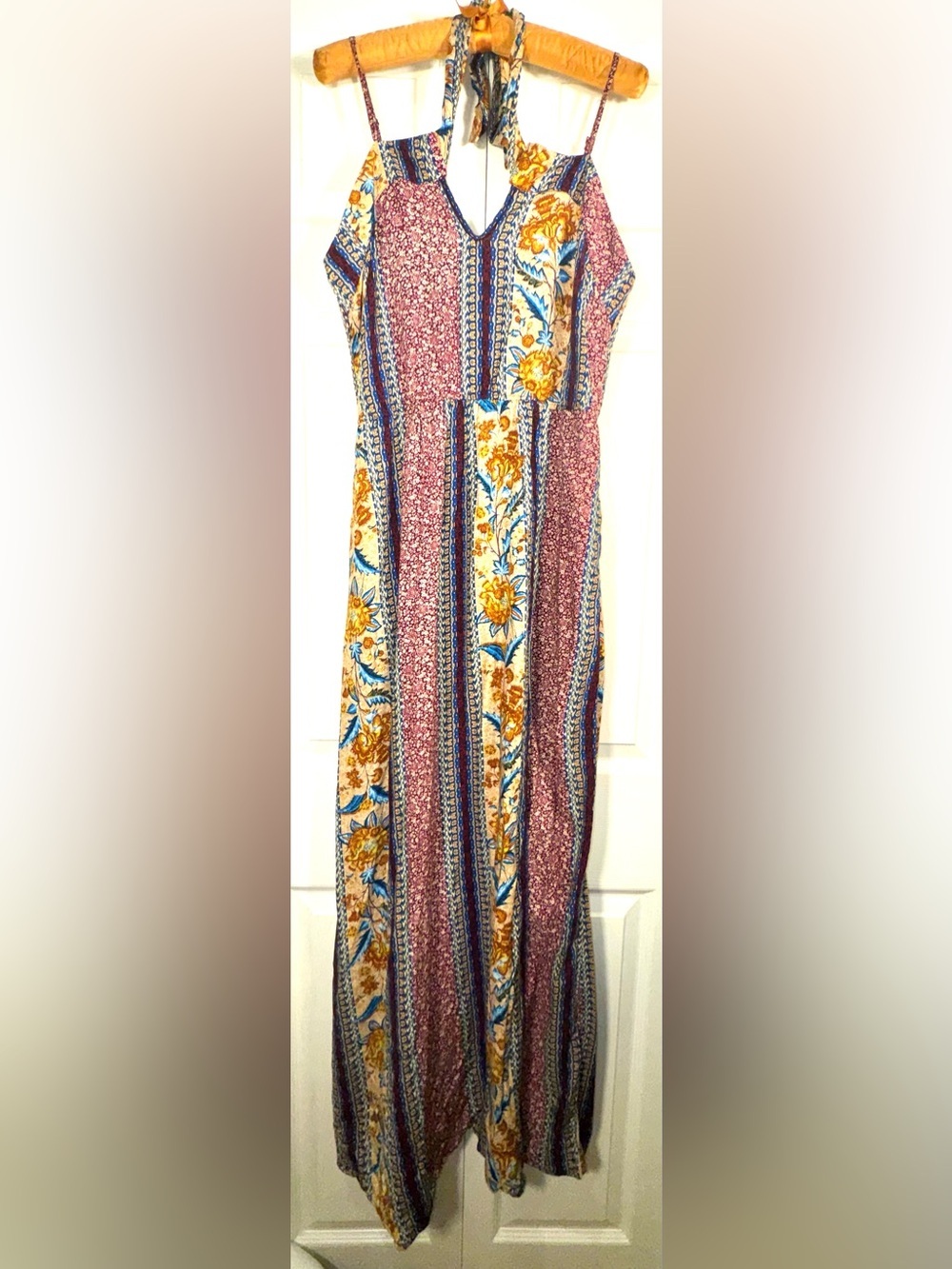 Band of Gypsies Floral Border Print Halter Maxi Dress Size Large EUC